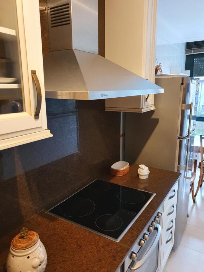 Babilonia, apartamento tranquilo y céntrico en Llanes Exterior foto
